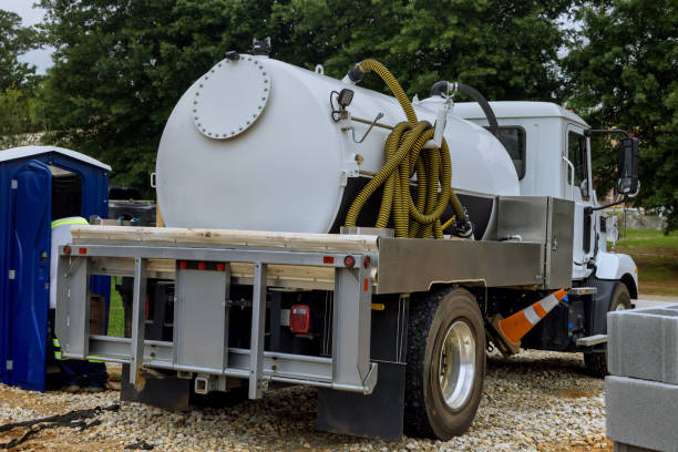 Best Portable restroom trailer rental  in Medina, MN